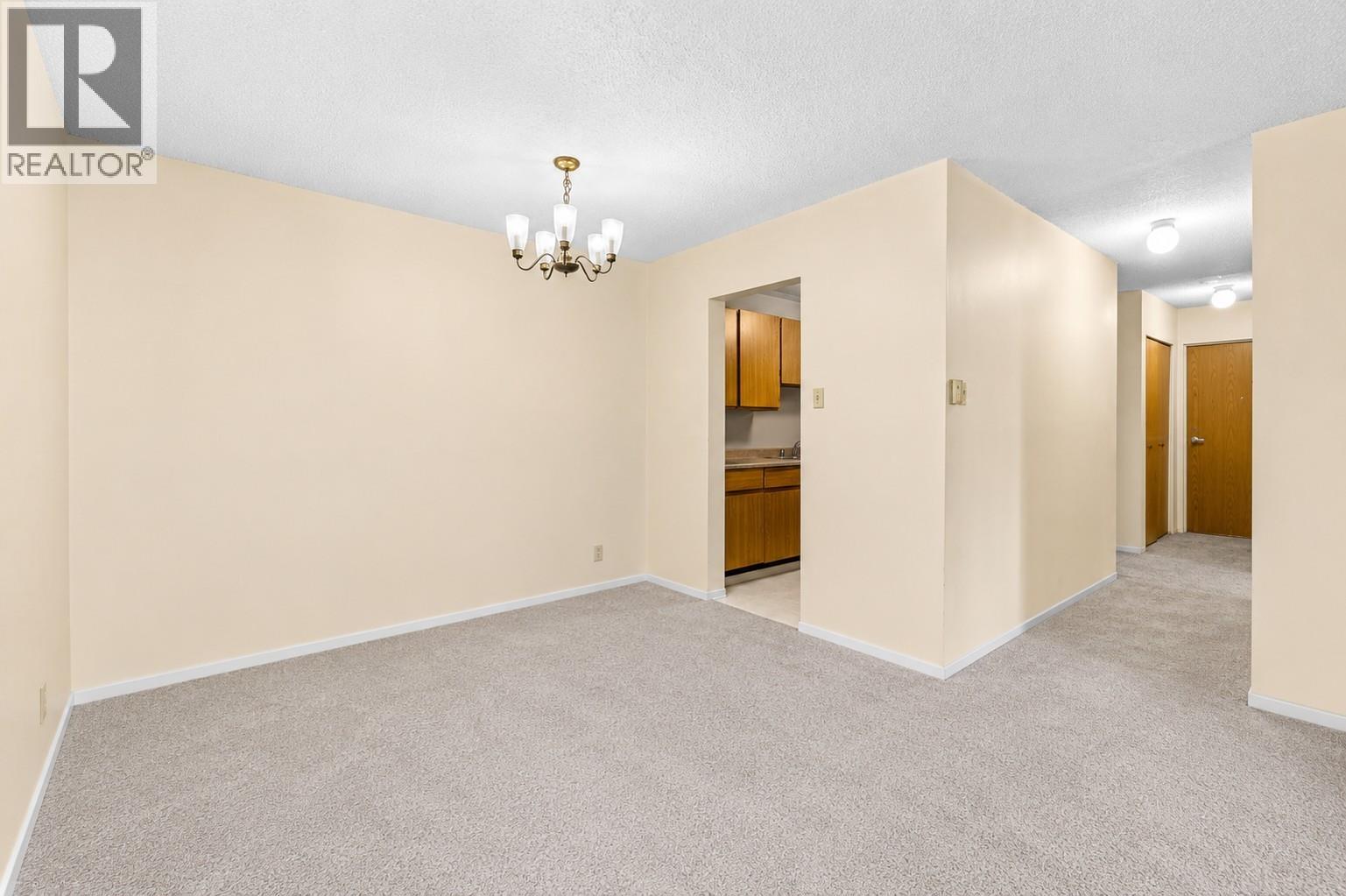 211 8400 Lansdowne Road, Richmond, British Columbia  V6X 3G3 - Photo 8 - R3158228