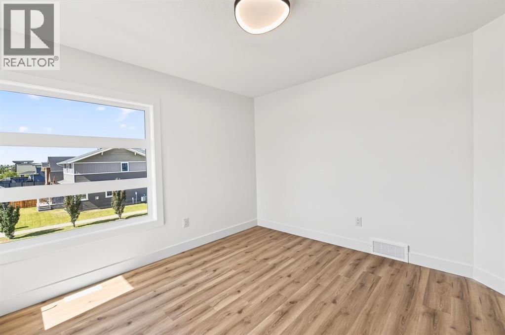 33 Thatcher Avenue, Red Deer, Alberta  T4P 0Y5 - Photo 21 - A2342114