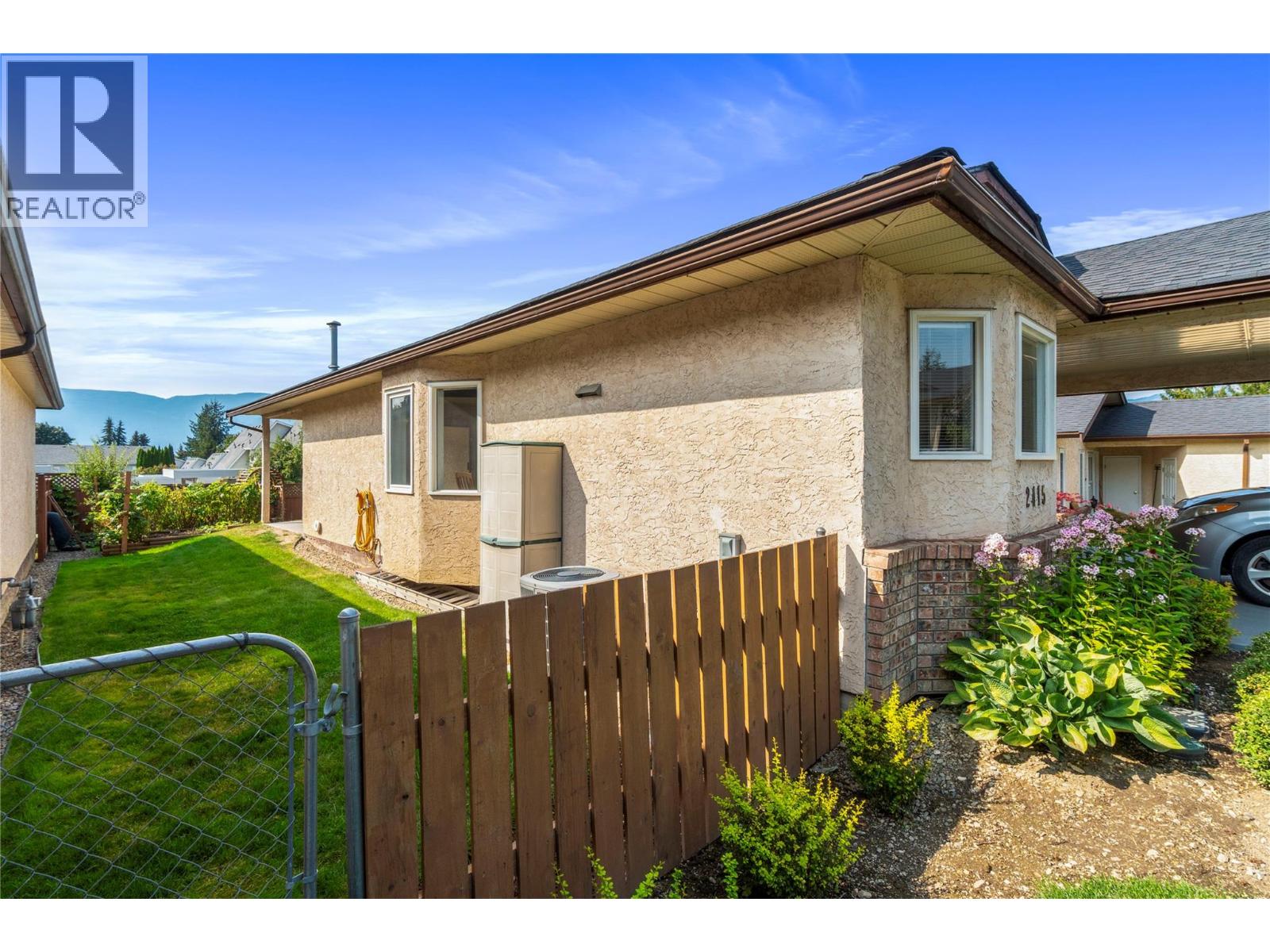 2415 5 Avenue NE, Salmon Arm, British Columbia  V1E 1Y9 - Photo 28 - 10399524