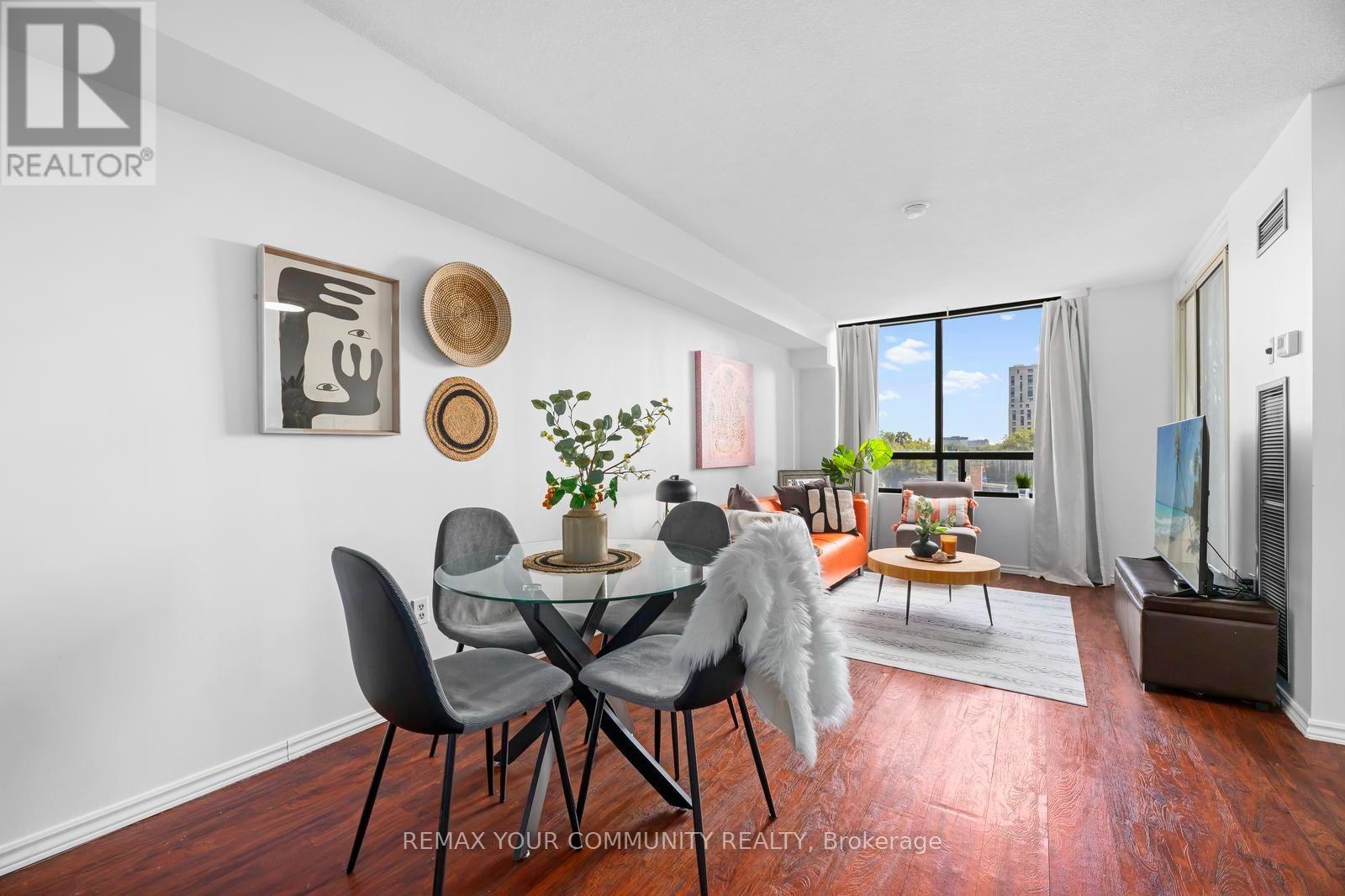 504 - 117 Gerrard Street E, Toronto, Ontario  M5B 2L4 - Photo 2 - C13735648