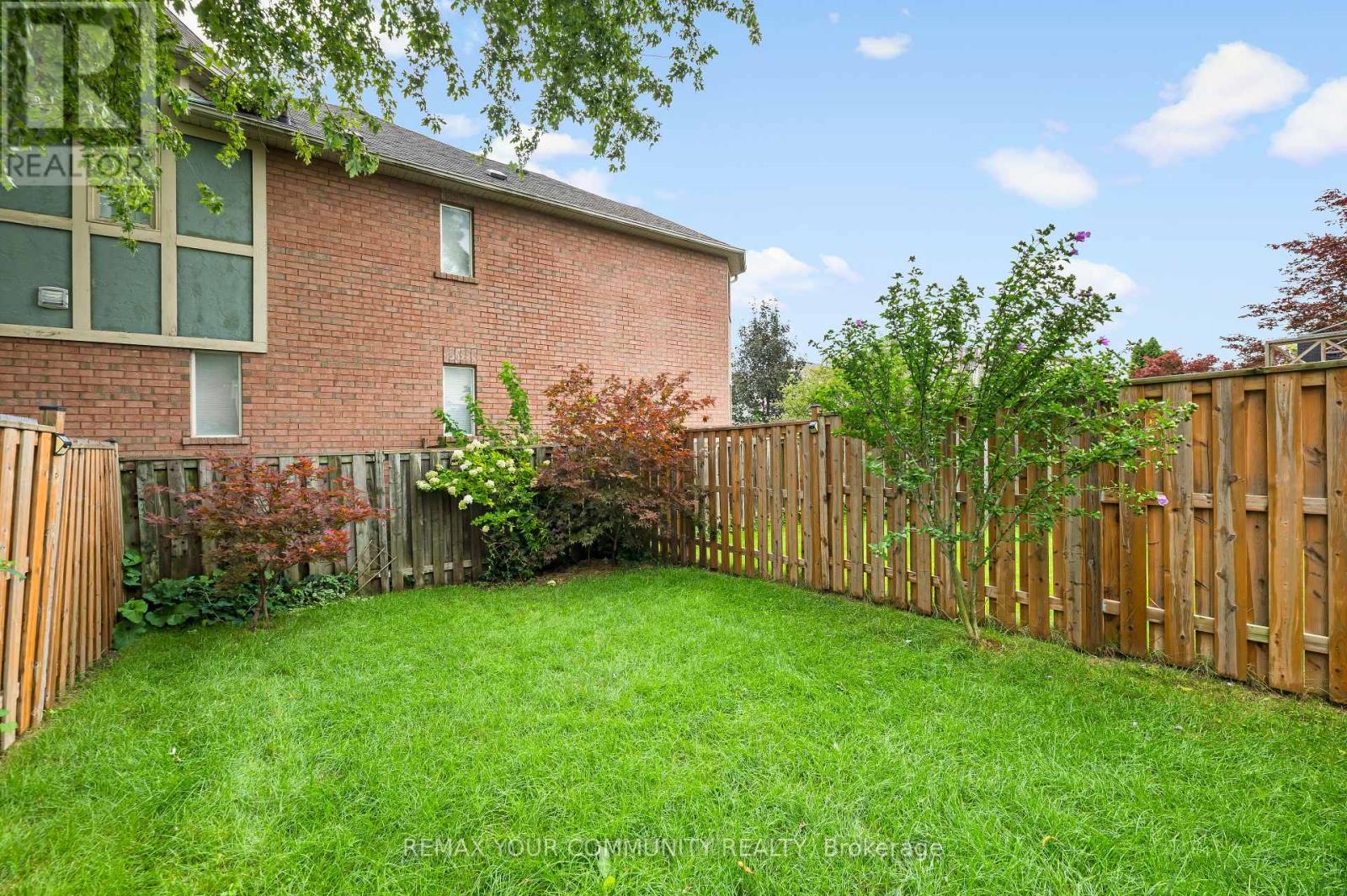 16 Smales Drive, Ajax, Ontario  L1Z 1G5 - Photo 30 - E13742660