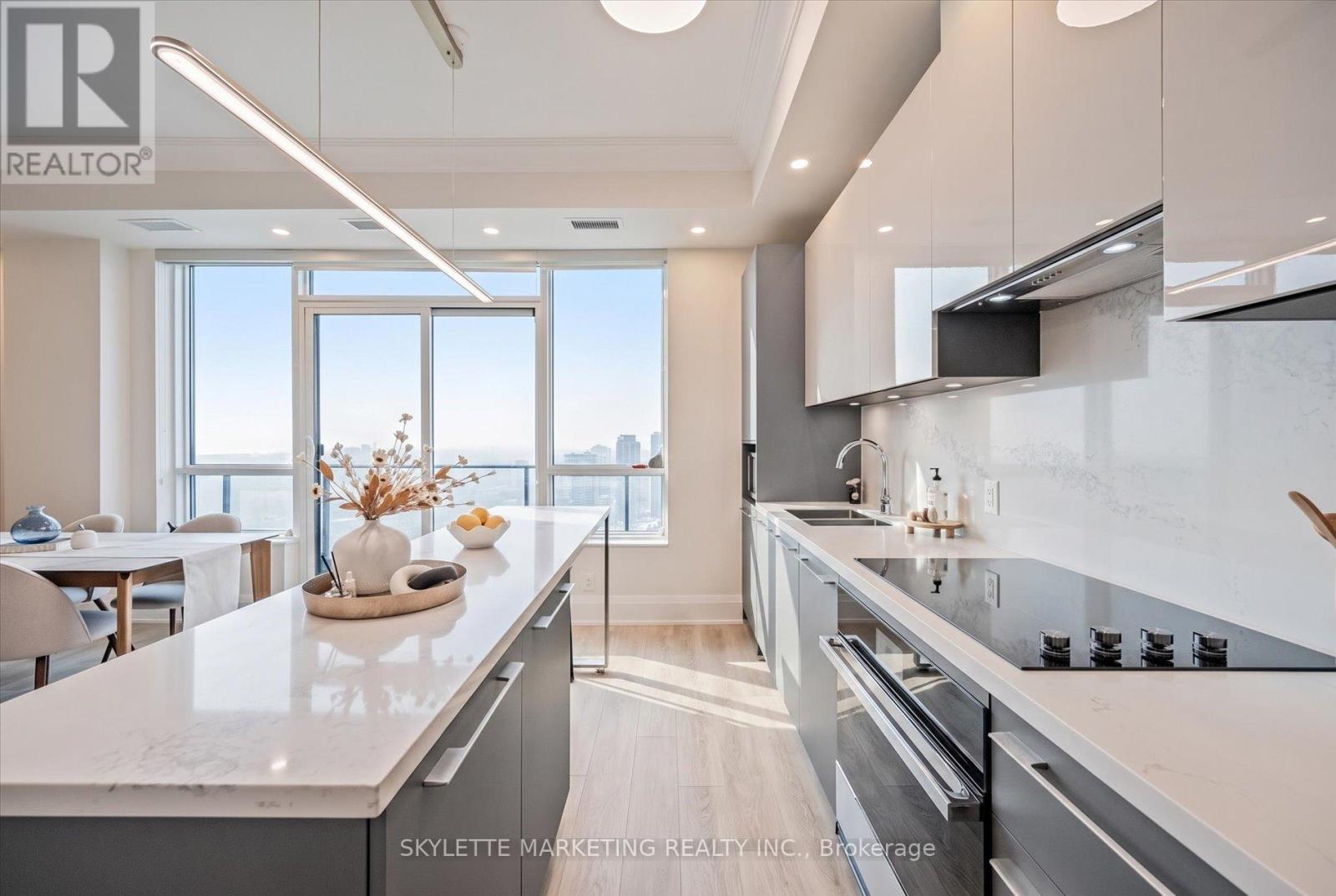 Ph02 - 18 Water Walk Drive, Markham, Ontario L3R 6L5 - Photo 17 - N13725244