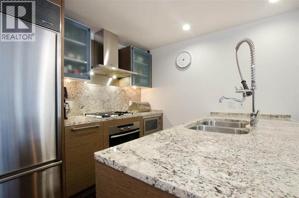 270X 1111 ALBERNI STREET, vancouver, British Columbia