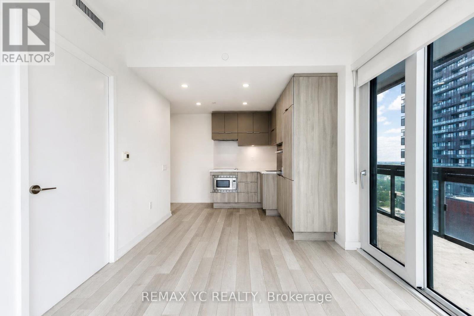 3708 - 39 Roehampton Avenue, Toronto, Ontario  M4P 0G1 - Photo 14 - C13741560