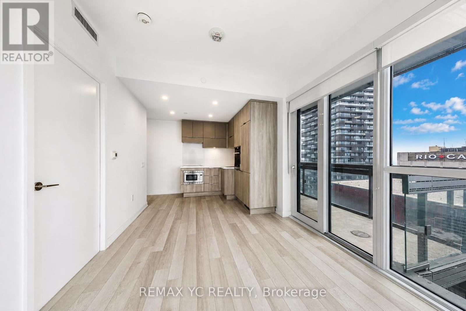 3708 - 39 Roehampton Avenue, Toronto, Ontario  M4P 0G1 - Photo 15 - C13741560
