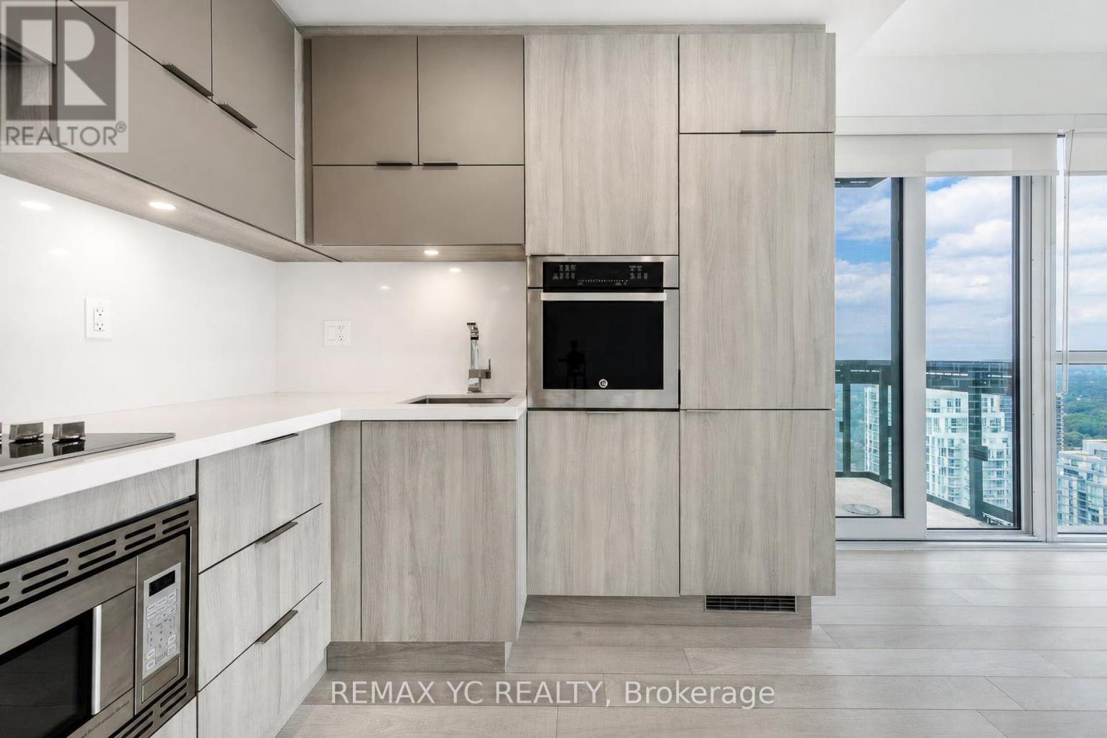 3708 - 39 Roehampton Avenue, Toronto, Ontario  M4P 0G1 - Photo 6 - C13741560