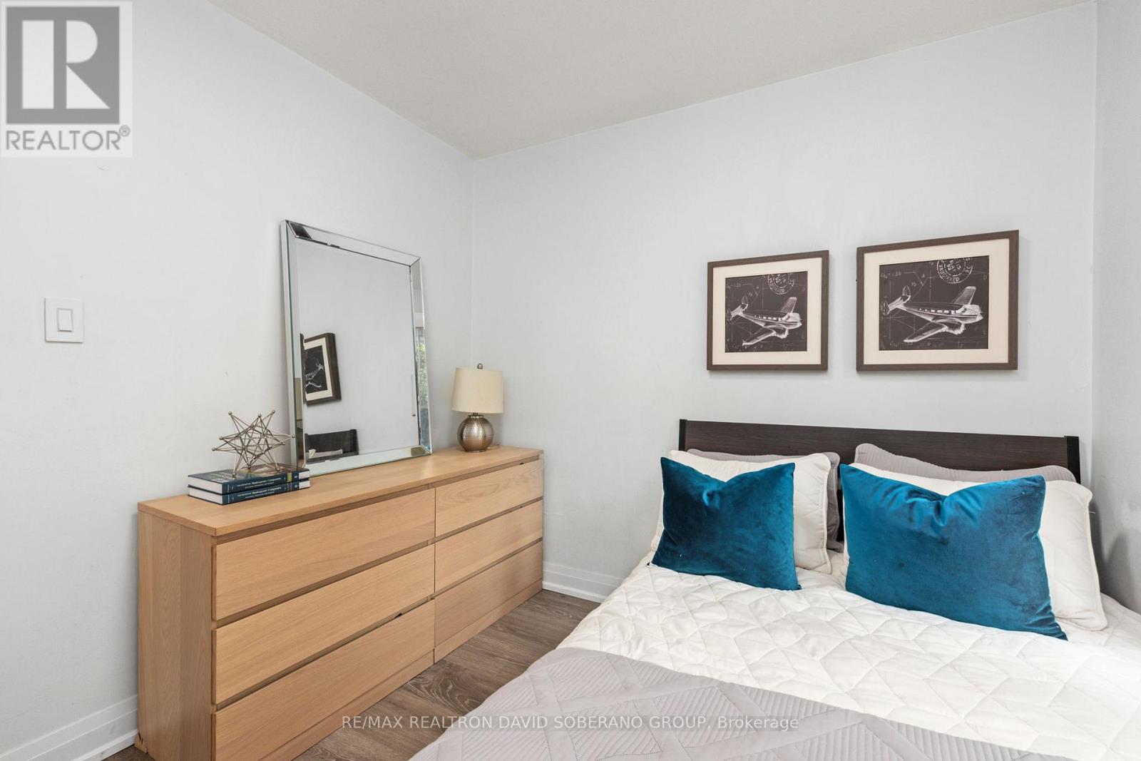 35 Almore Avenue, Toronto, Ontario  M3H 2G9 - Photo 19 - C13742890