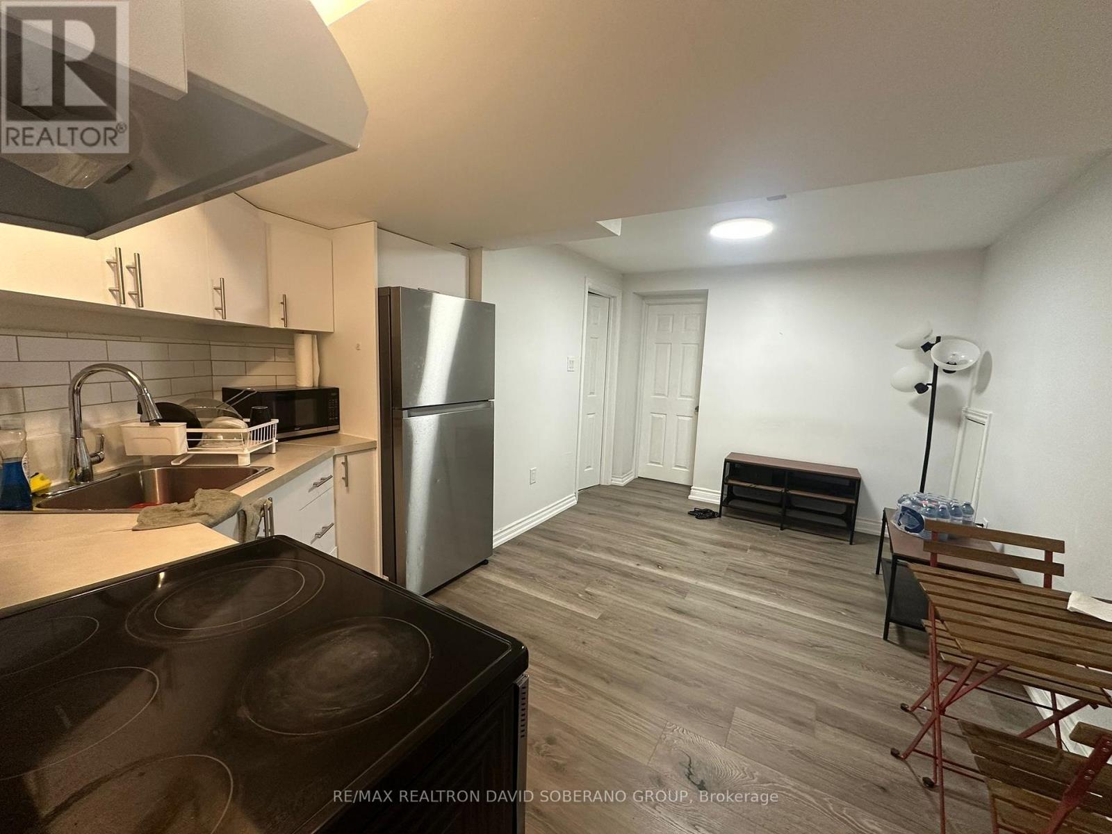 35 Almore Avenue, Toronto, Ontario  M3H 2G9 - Photo 36 - C13742890