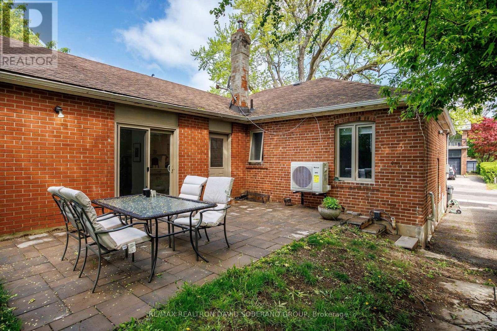 35 Almore Avenue, Toronto, Ontario  M3H 2G9 - Photo 42 - C13742890