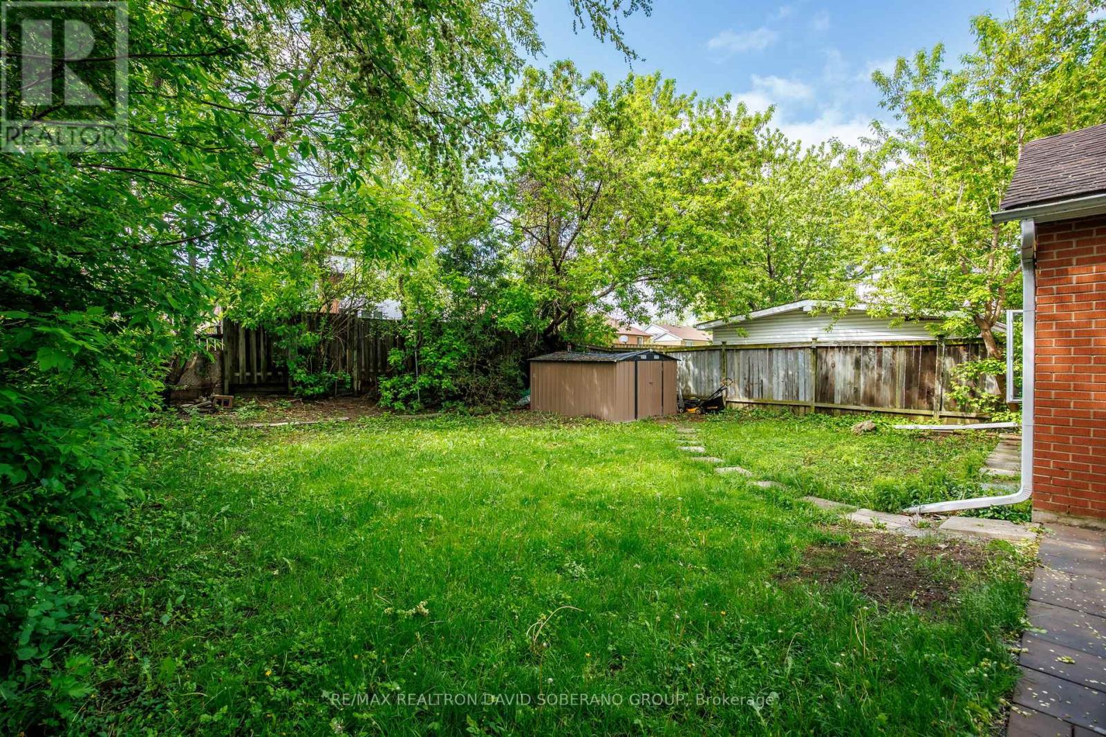 35 Almore Avenue, Toronto, Ontario  M3H 2G9 - Photo 46 - C13742890