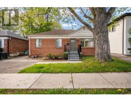 35 ALMORE AVENUE, Toronto, Ontario