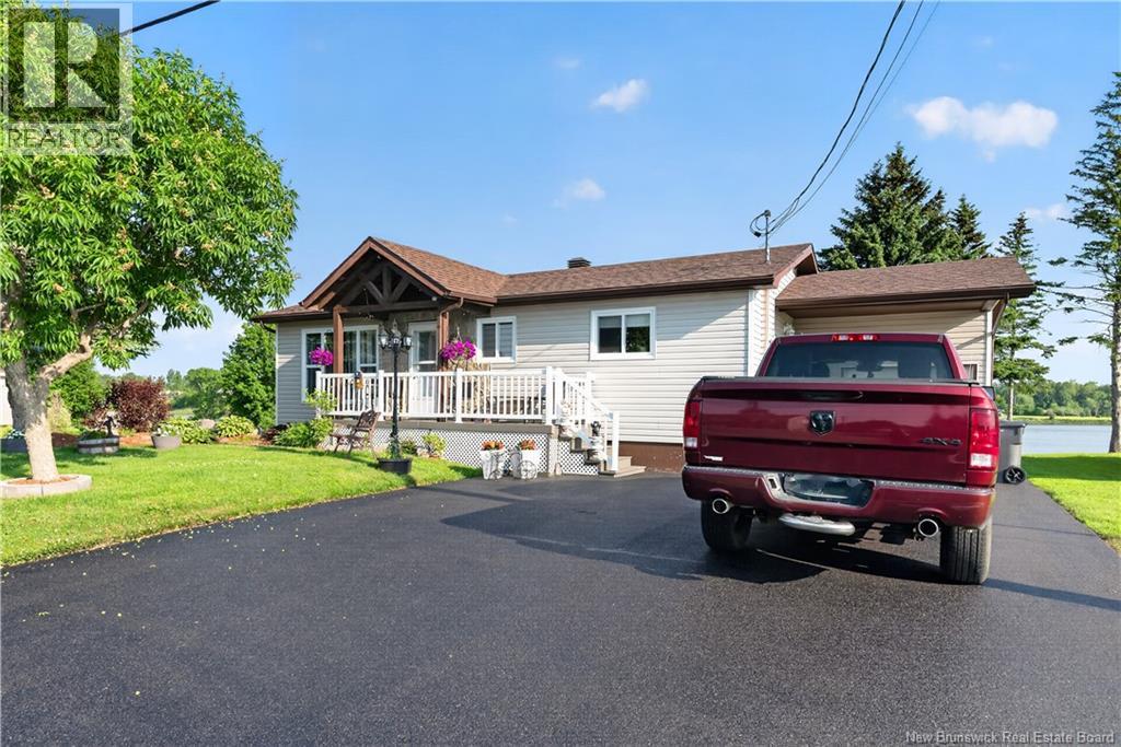 202 rue Marie, Beresford, New Brunswick