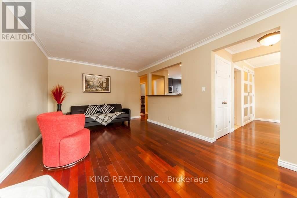 62 Camwood Crescent, Toronto, Ontario  M3A 3L4 - Photo 2 - C13742924