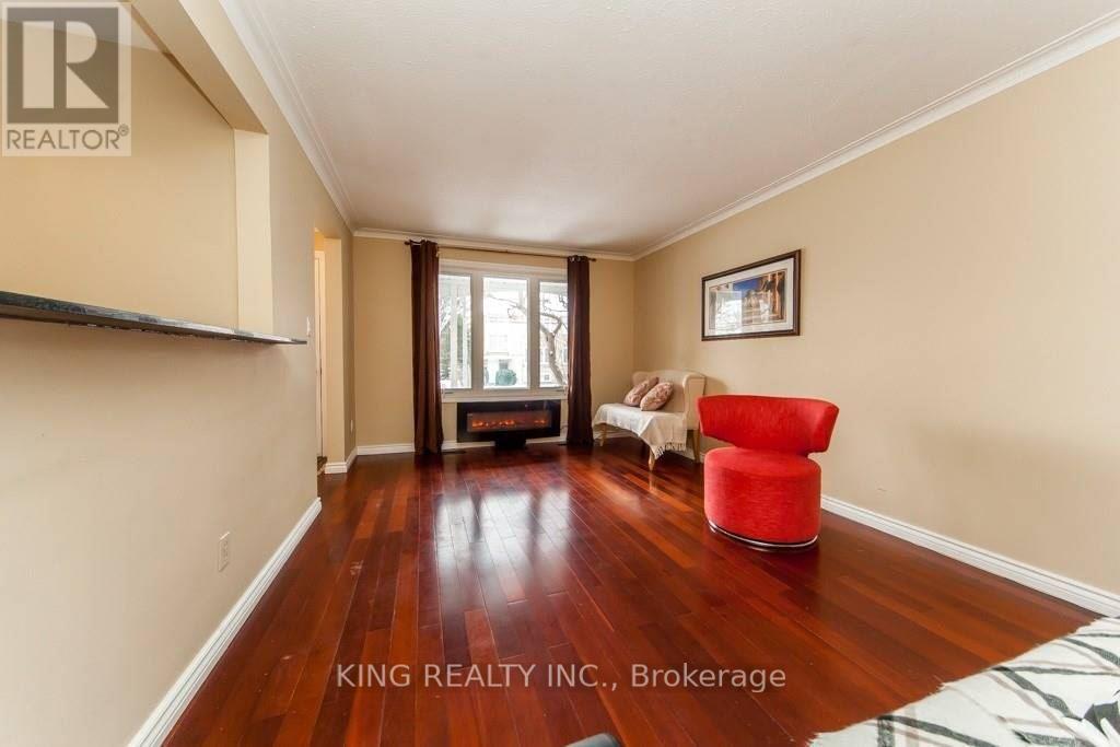62 Camwood Crescent, Toronto, Ontario  M3A 3L4 - Photo 4 - C13742924