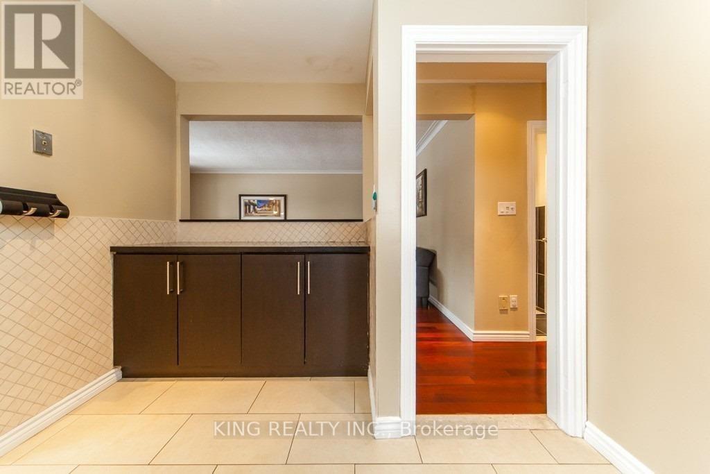 62 Camwood Crescent, Toronto, Ontario  M3A 3L4 - Photo 6 - C13742924