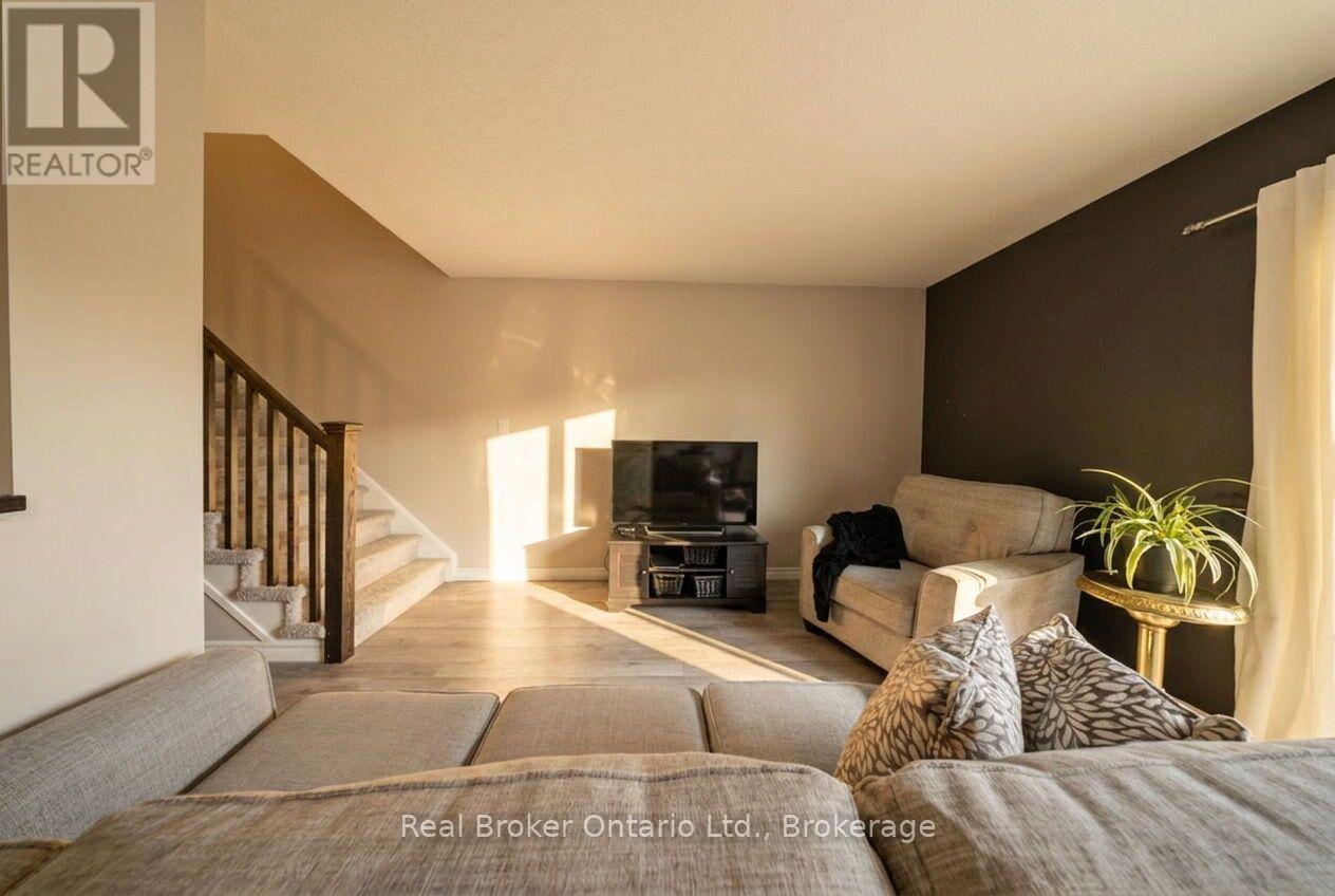 21 - 30 Imperial Road S, Guelph (Willow West/sugarbush/west Acres), Ontario  N1K 1Y1 - Photo 10 - X13742928