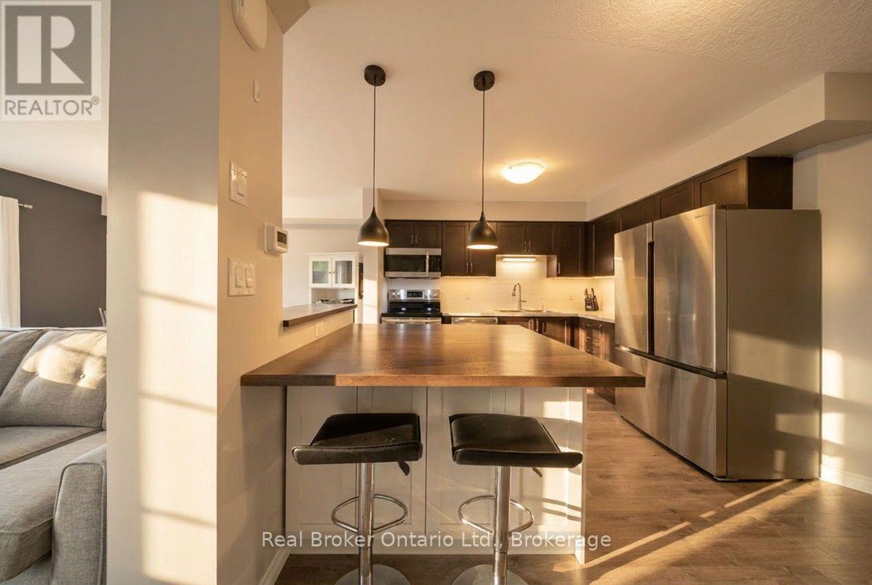 21 - 30 Imperial Road S, Guelph (Willow West/sugarbush/west Acres), Ontario  N1K 1Y1 - Photo 4 - X13742928