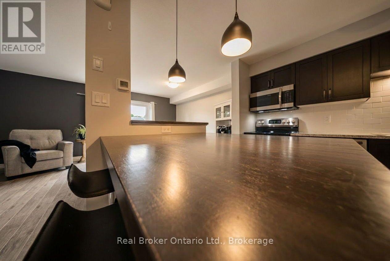 21 - 30 Imperial Road S, Guelph (Willow West/sugarbush/west Acres), Ontario  N1K 1Y1 - Photo 6 - X13742928