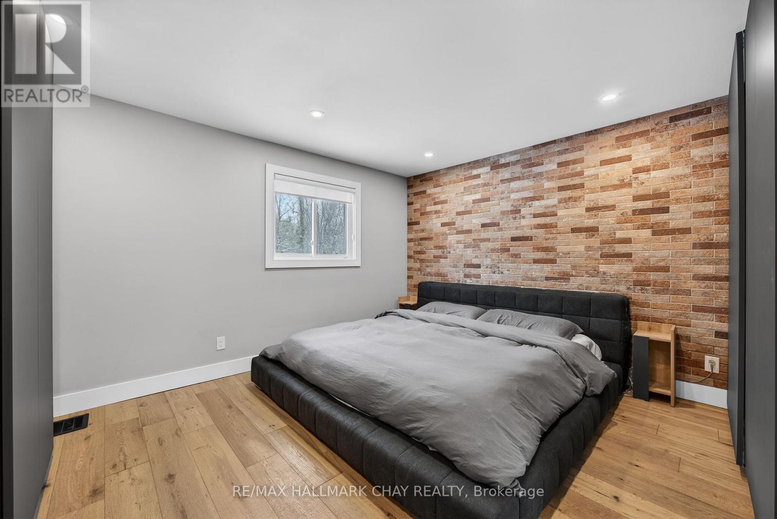 1386 Gilford Road, Innisfil, Ontario  L0L 1R0 - Photo 11 - N13742864
