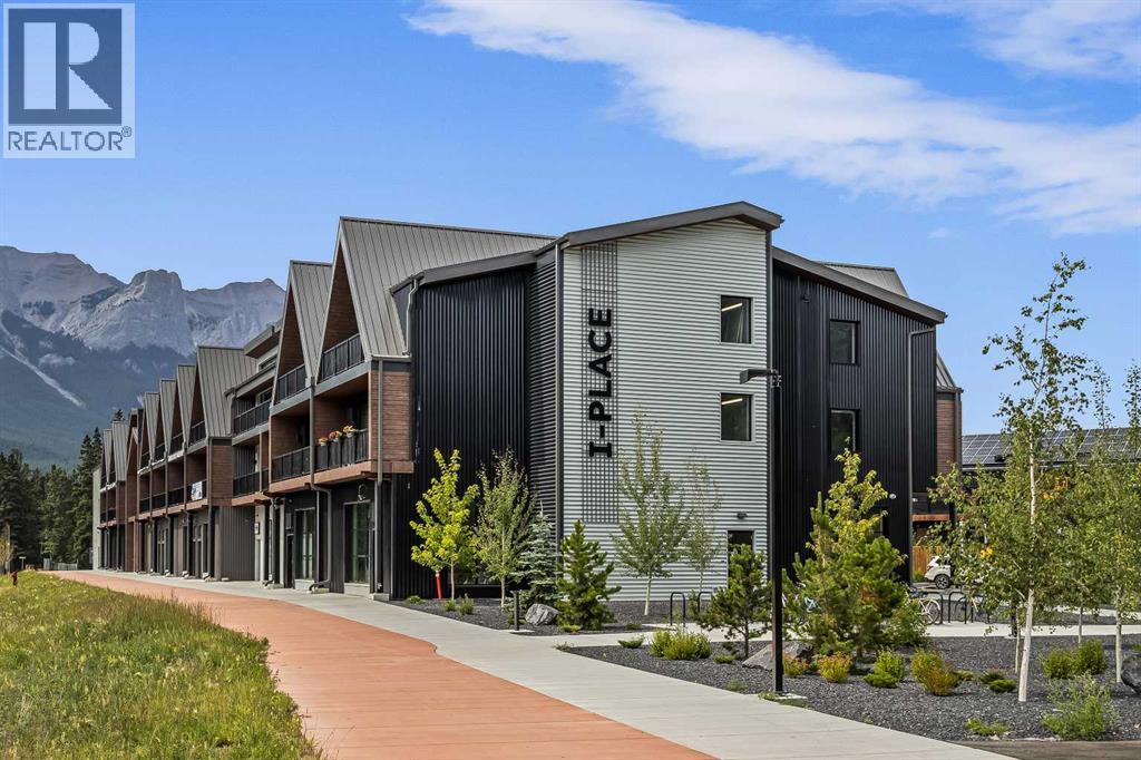 306, 1 Industrial Place, Canmore, Alberta  T1W 1Y1 - Photo 2 - A2342254