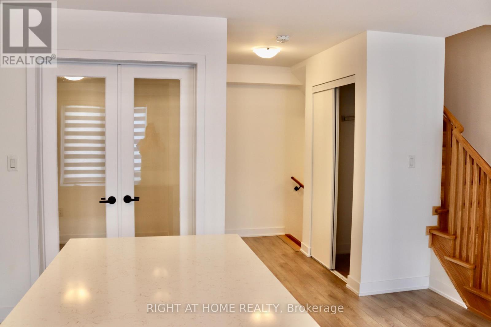 7 Wagon Lane, Barrie, Ontario  L9J 0V4 - Photo 24 - S13742920