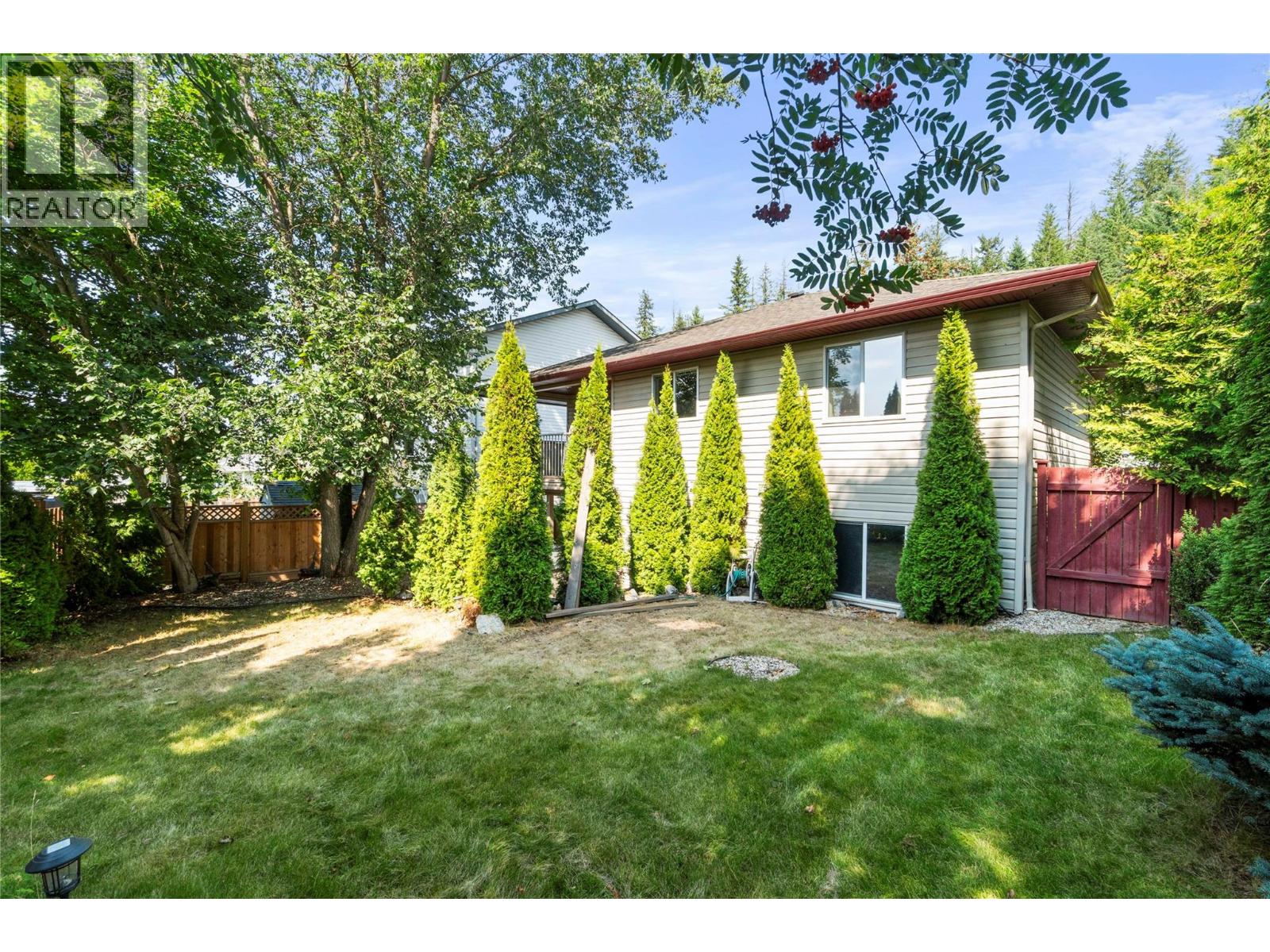831 37 Street SE, Salmon Arm, British Columbia  V1E 3M2 - Photo 48 - 10399399