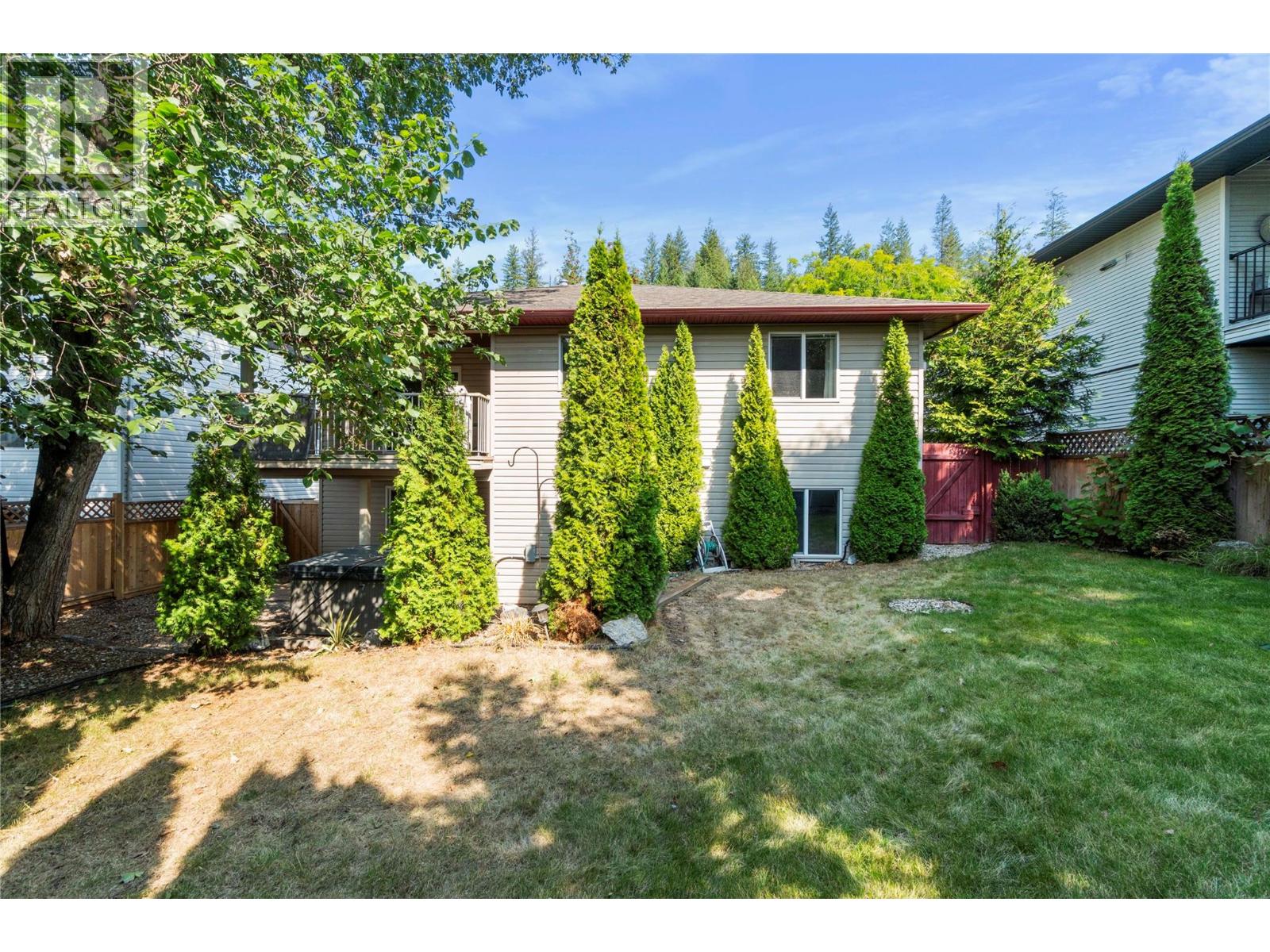 831 37 Street SE, Salmon Arm, British Columbia  V1E 3M2 - Photo 49 - 10399399