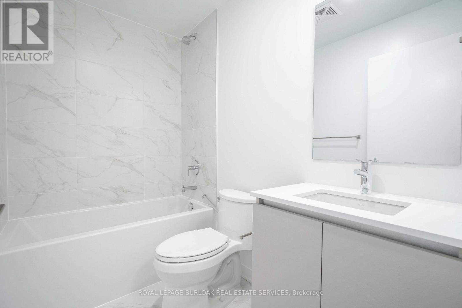 437 - 395 Dundas Street, Oakville, Ontario  L6M 5R8 - Photo 11 - W13742850