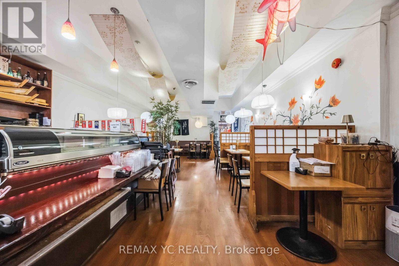 293 Roncesvalles Avenue, Toronto, Ontario  M6R 2M3 - Photo 3 - W13742872