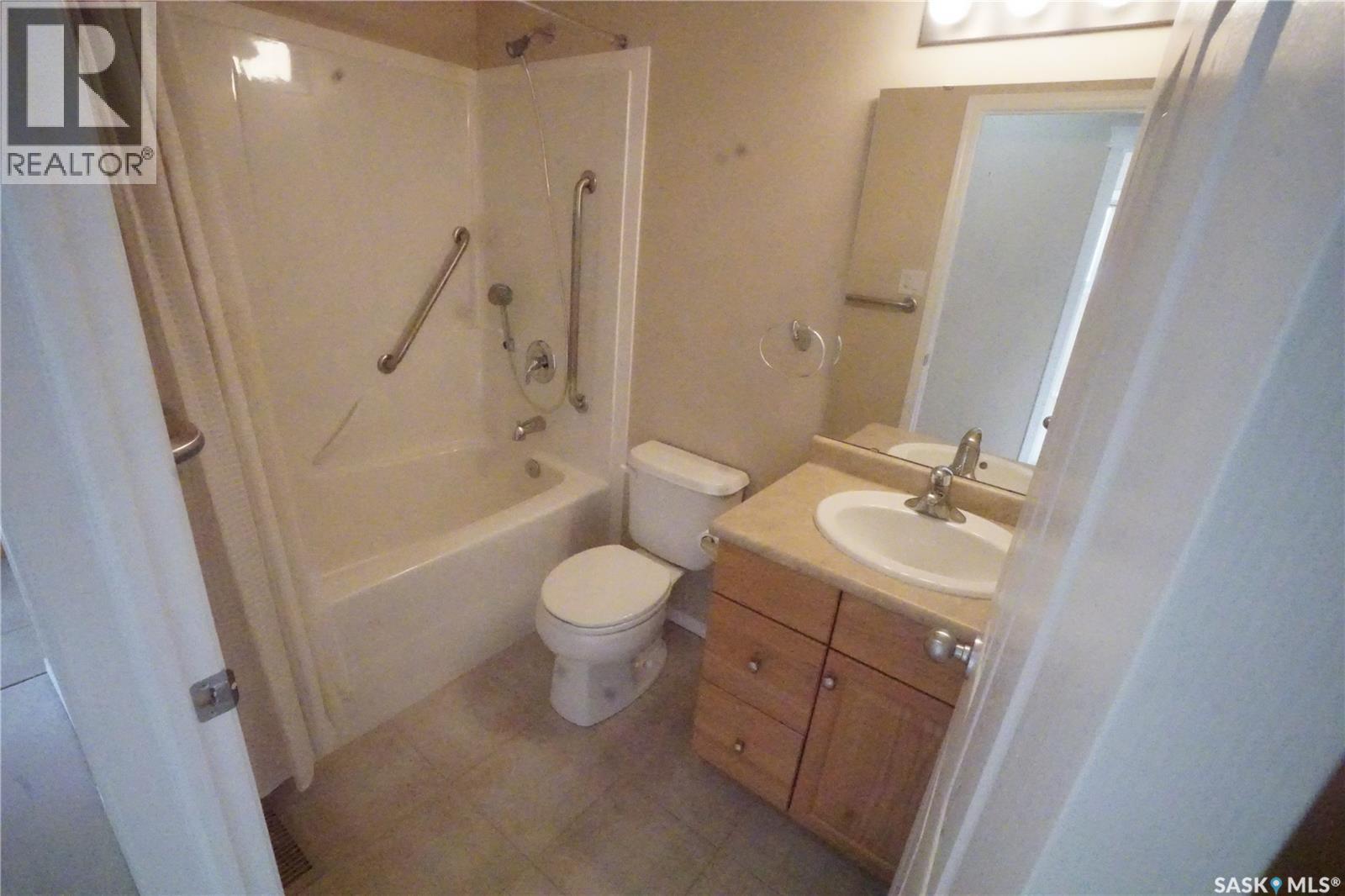 4606 Juniper Drive, Regina, Saskatchewan  S4X 4R6 - Photo 24 - SK047412