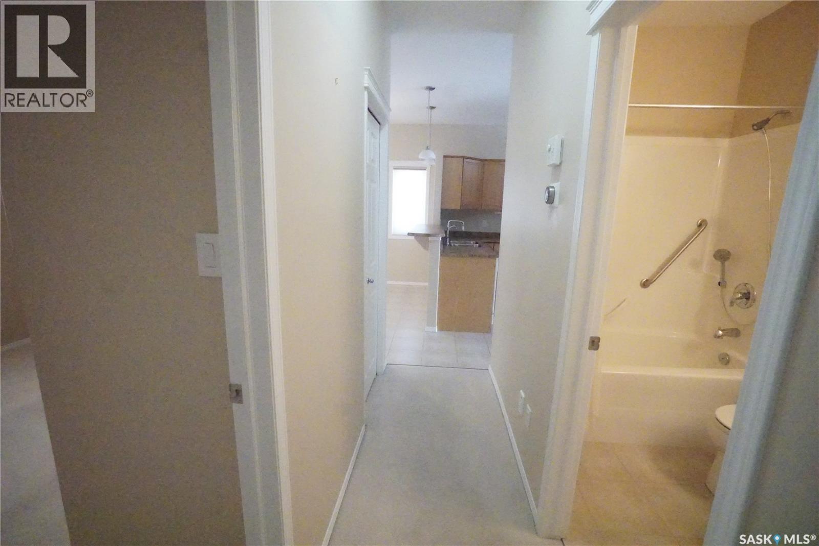 4606 Juniper Drive, Regina, Saskatchewan  S4X 4R6 - Photo 27 - SK047412