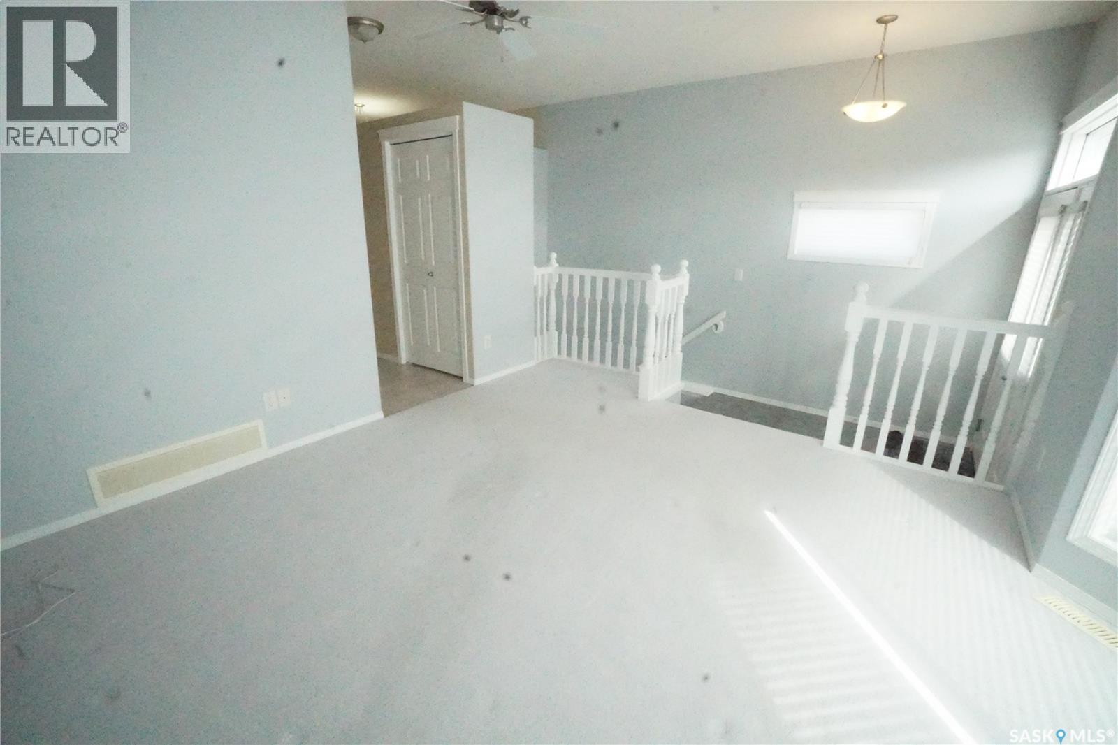 4606 Juniper Drive, Regina, Saskatchewan  S4X 4R6 - Photo 6 - SK047412