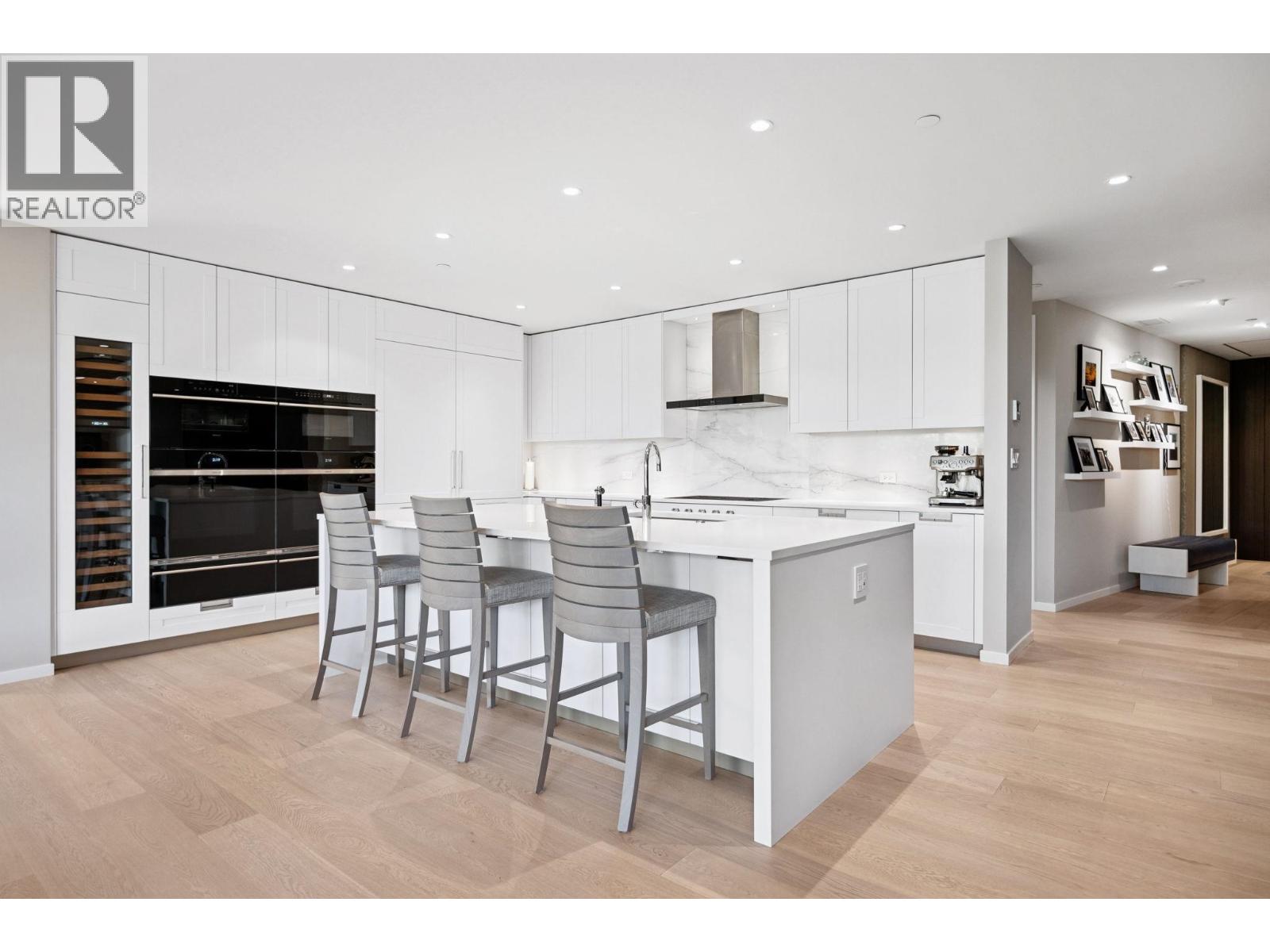209 1355 Bellevue Avenue, West Vancouver, British Columbia  V7T 0B4 - Photo 17 - R3161329