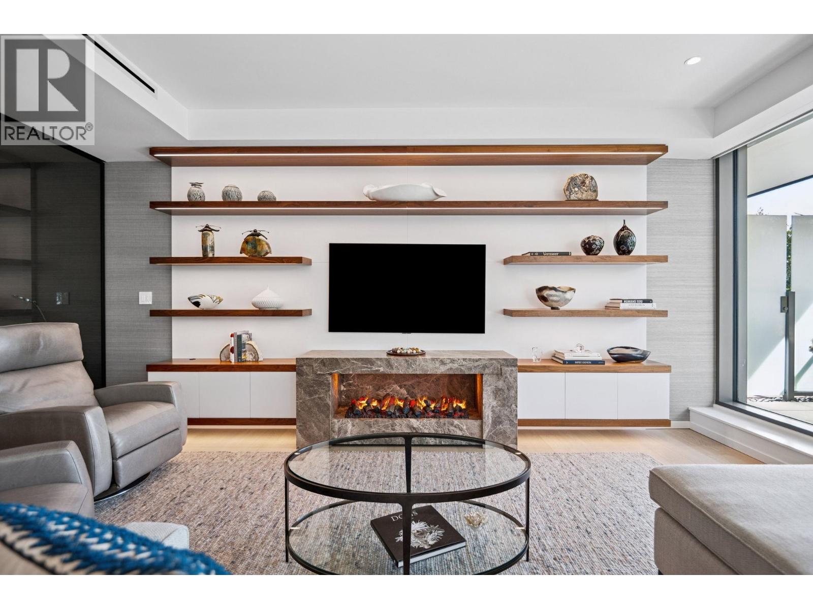 209 1355 Bellevue Avenue, West Vancouver, British Columbia  V7T 0B4 - Photo 14 - R3161329
