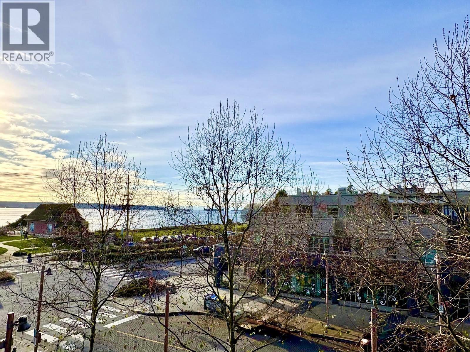 209 1355 Bellevue Avenue, West Vancouver, British Columbia  V7T 0B4 - Photo 2 - R3161329