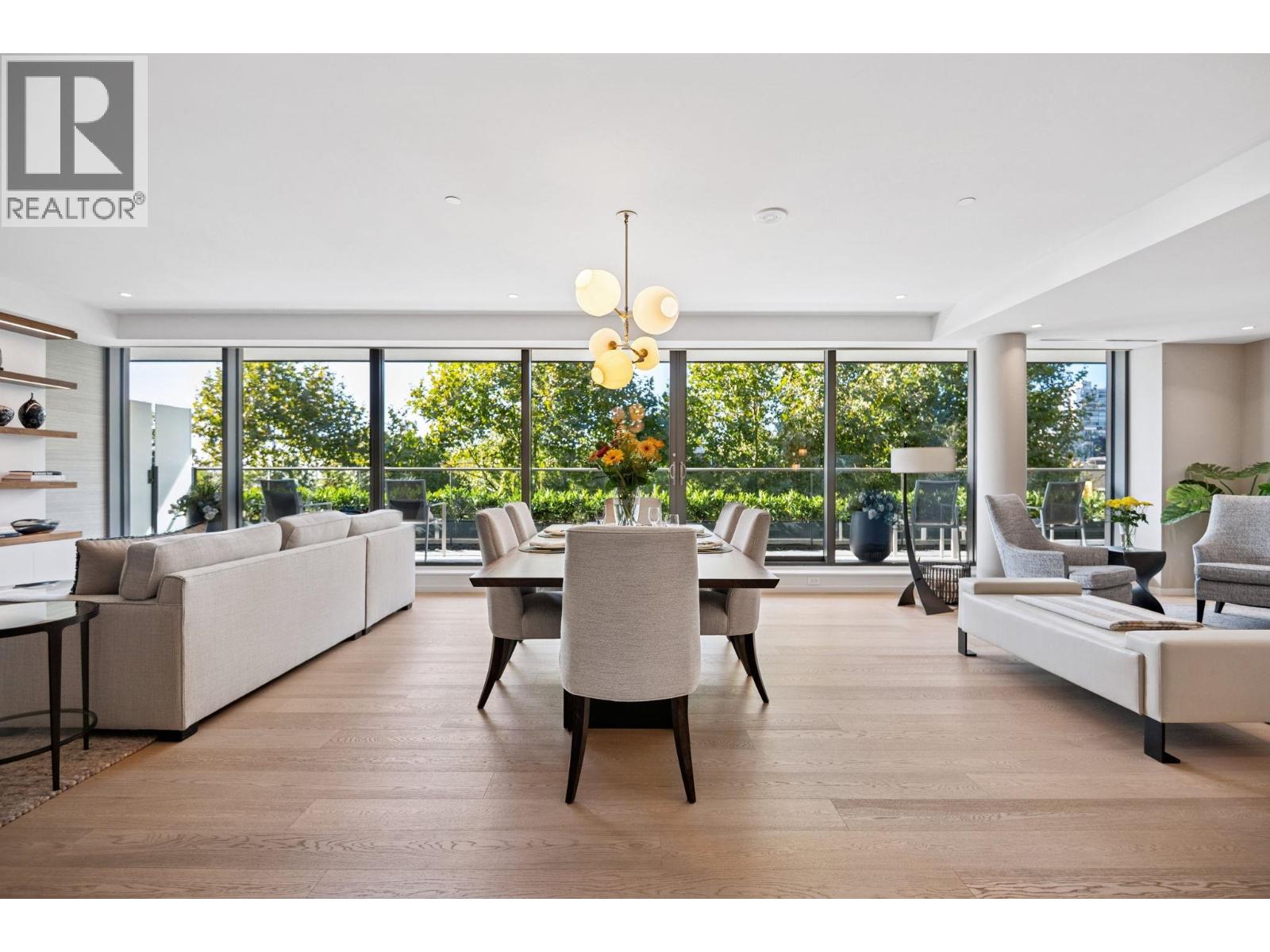 209 1355 Bellevue Avenue, West Vancouver, British Columbia  V7T 0B4 - Photo 10 - R3161329