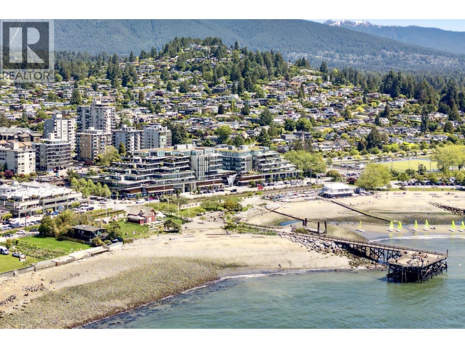 209 1355 Bellevue Avenue, West Vancouver, British Columbia  V7T 0B4 - Photo 39 - R3161329
