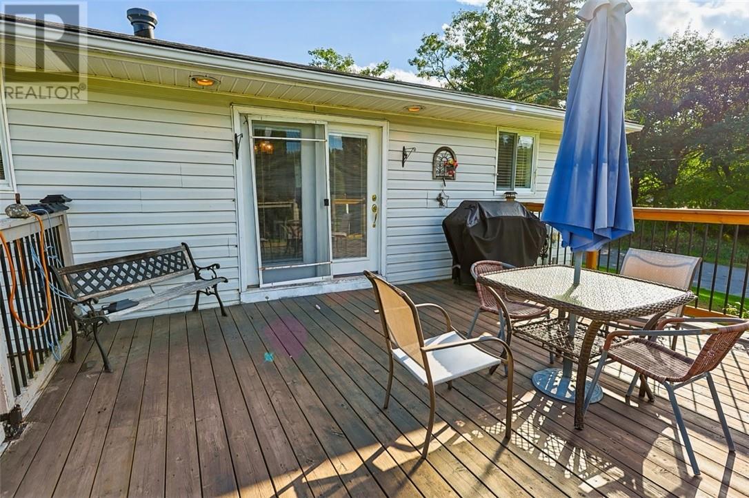 18 Lindsley Street, Falconbridge, Ontario  P0M 1S0 - Photo 65 - 2130099