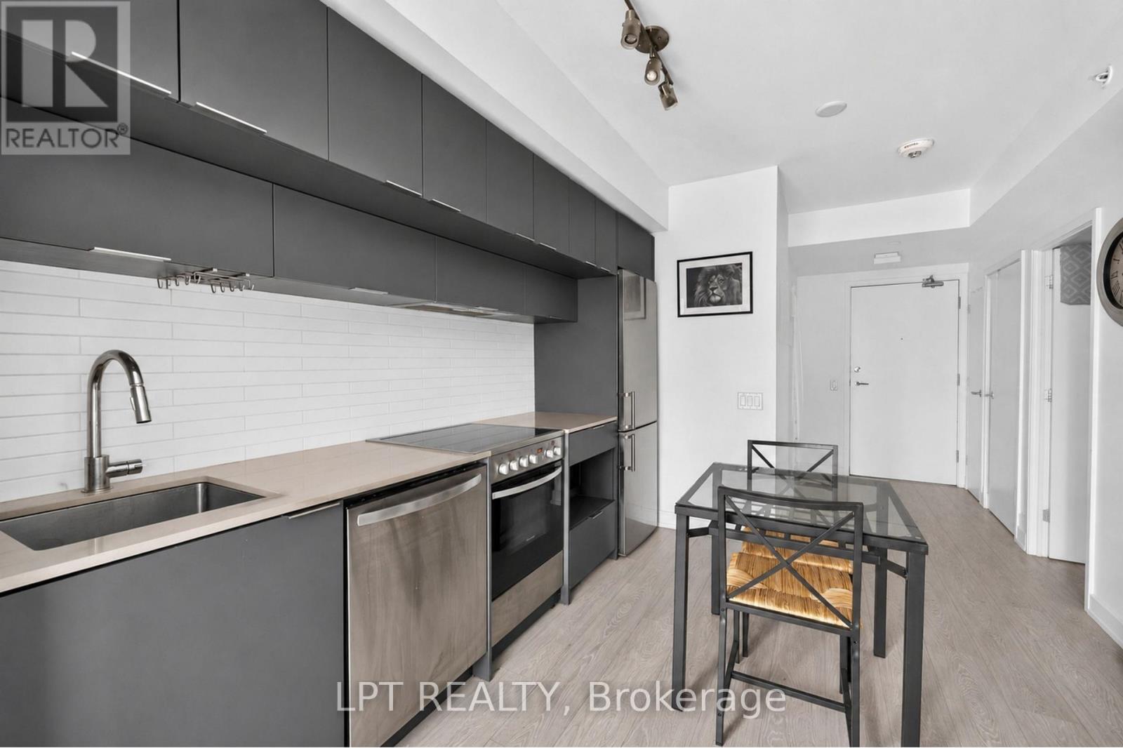 807 - 181 Dundas Street E, Toronto, Ontario  M5A 0N5 - Photo 12 - C13704510