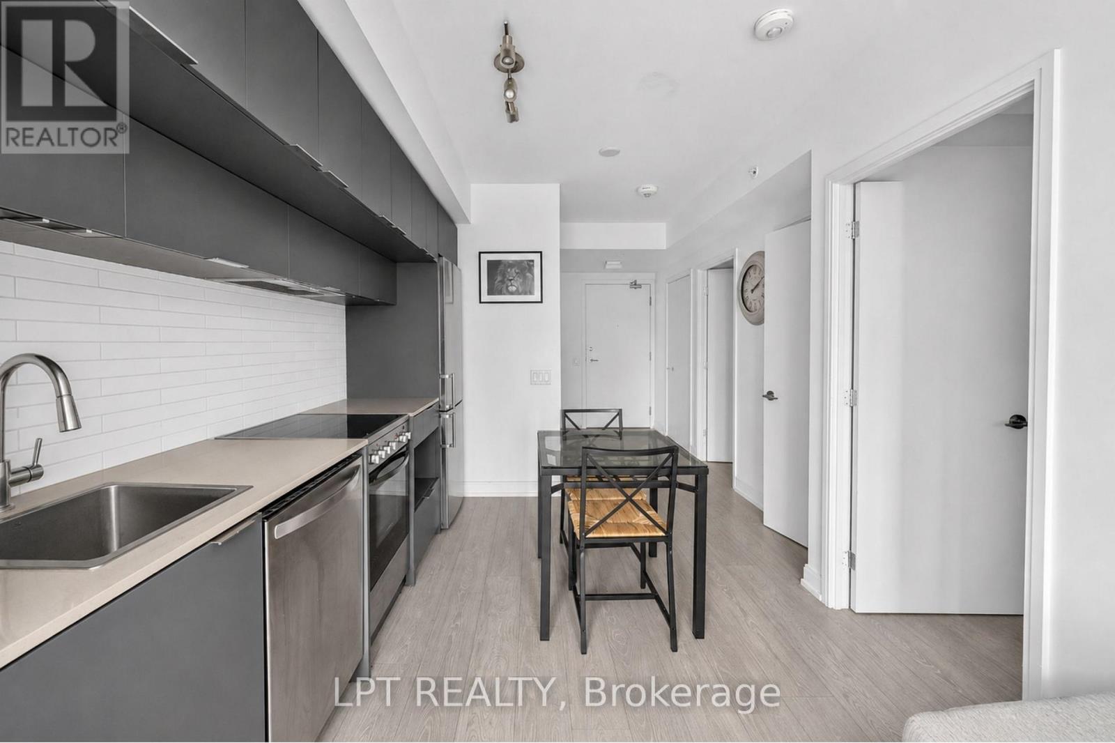807 - 181 Dundas Street E, Toronto, Ontario  M5A 0N5 - Photo 11 - C13704510