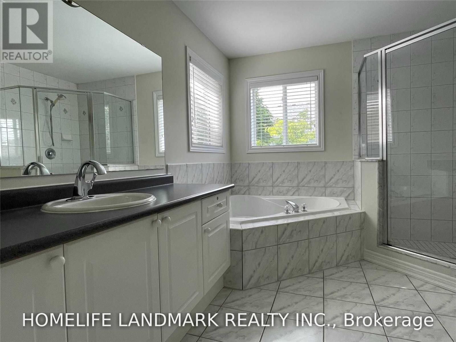 18 Hoppe Street, Ajax, Ontario  L1Z 1N5 - Photo 19 - E13742478