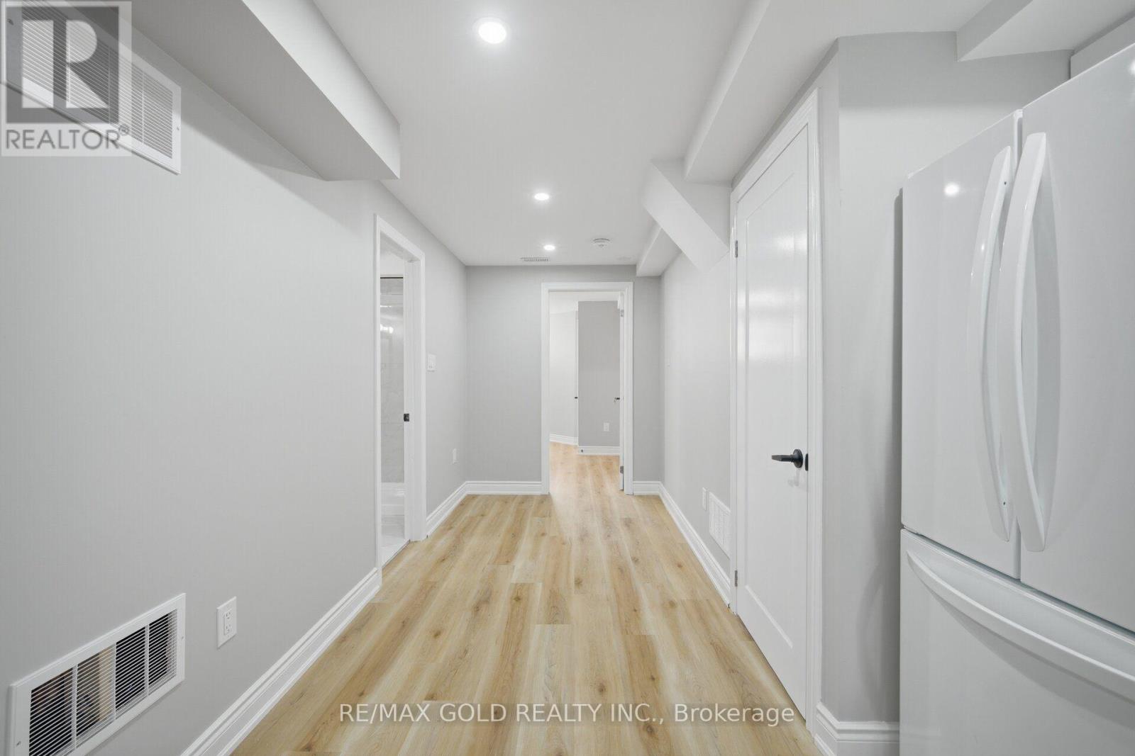 29 Fern Valley Crescent, Brampton, Ontario L6R 1K7 - Photo 33 - W13738836
