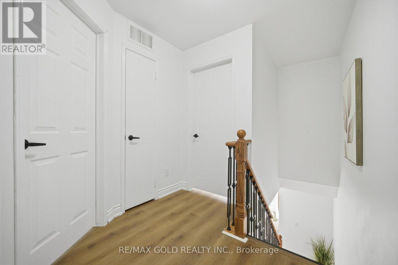 29 Fern Valley Crescent, Brampton, Ontario L6R 1K7 - Photo 19 - W13738836