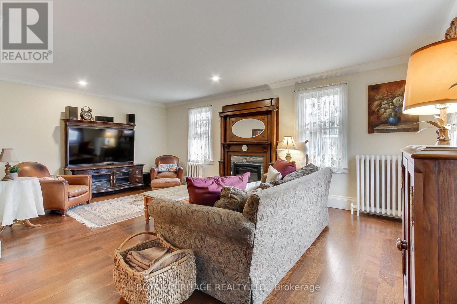 49 John Street E, Bradford West Gwillimbury, Ontario L3Z 1G3 - Photo 17 - N12952830