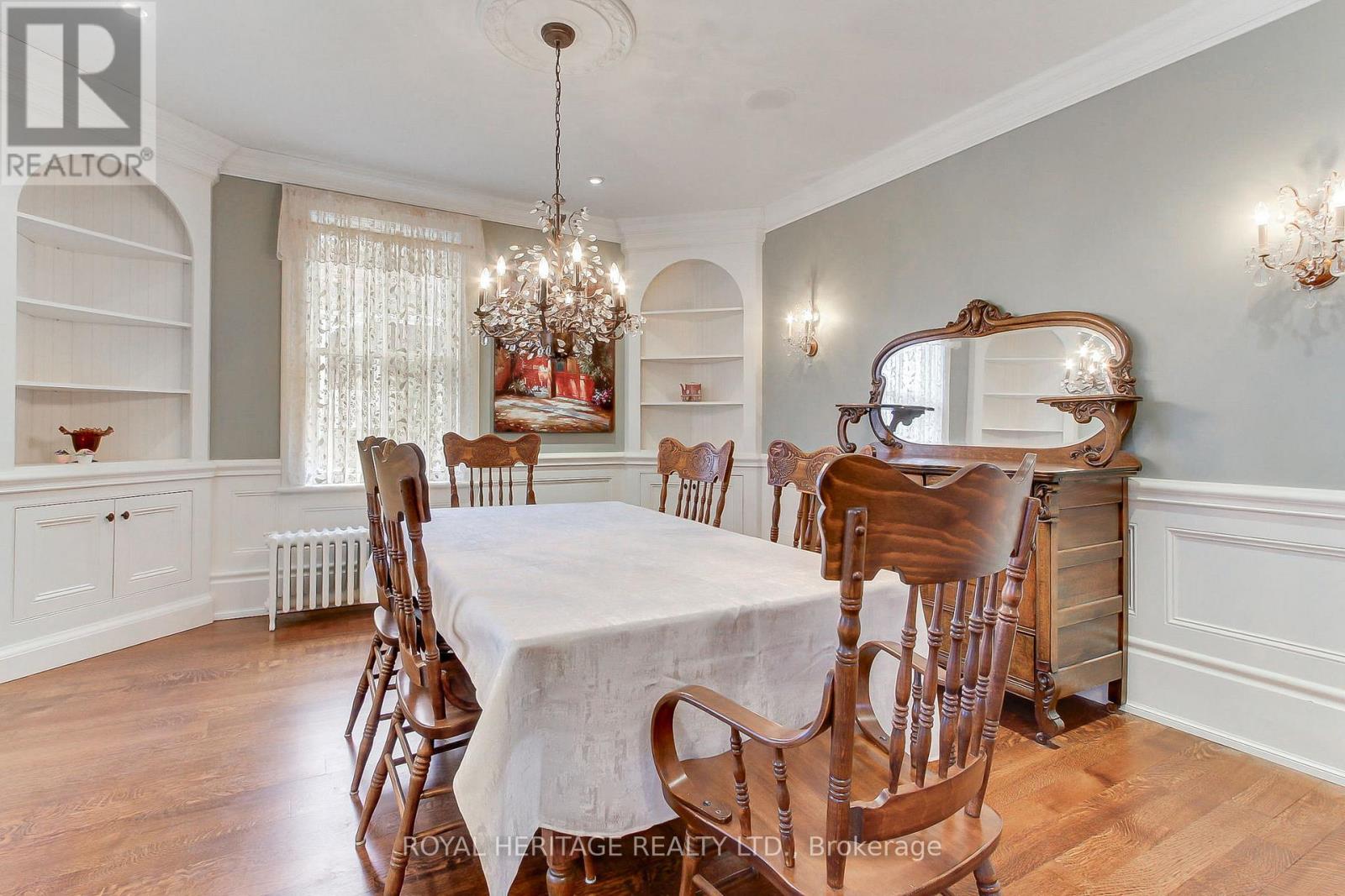 49 John Street E, Bradford West Gwillimbury, Ontario L3Z 1G3 - Photo 9 - N12952830