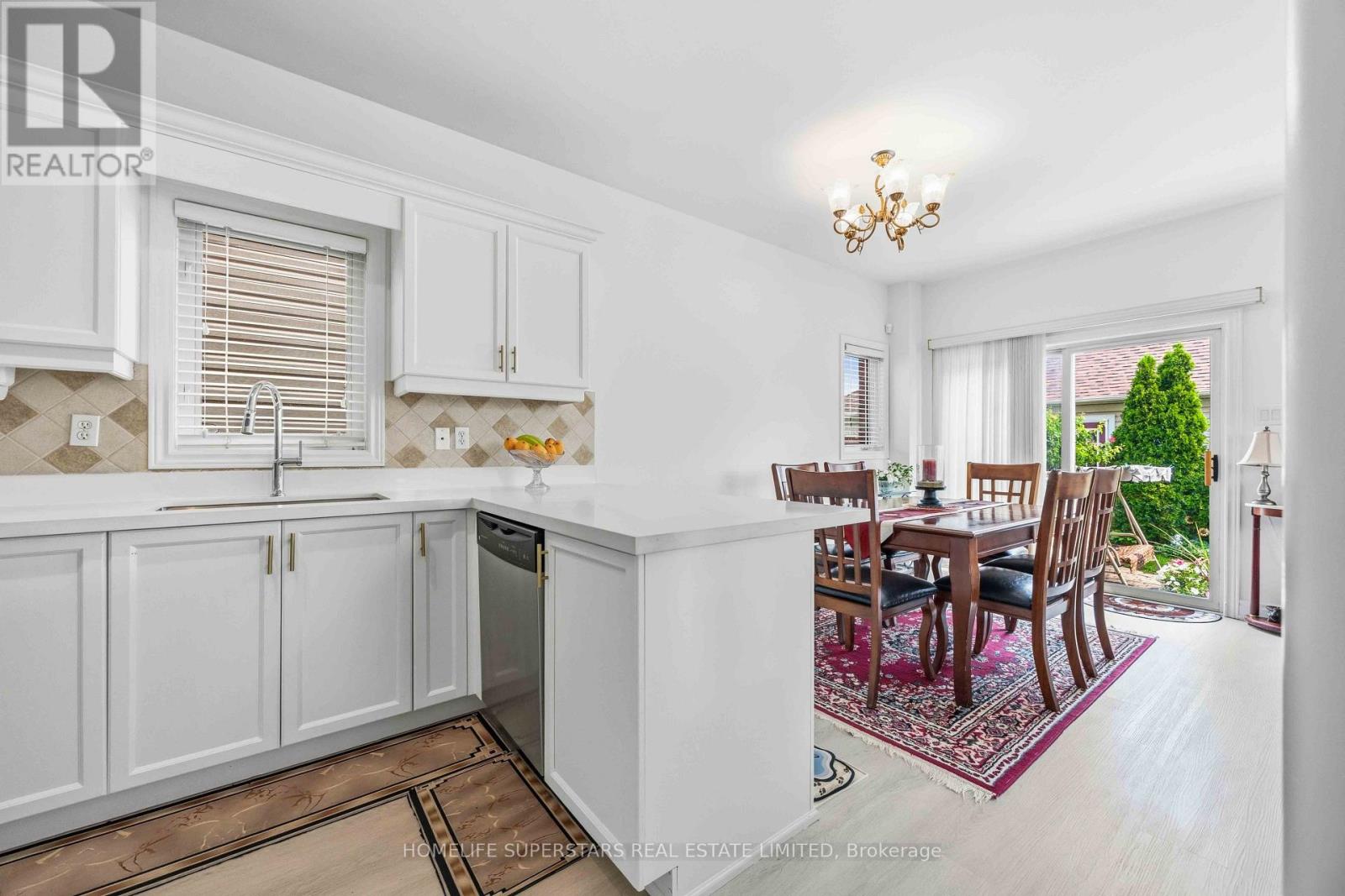 76 Riverlands Avenue, Markham, Ontario  L6B 1B6 - Photo 14 - N13645754