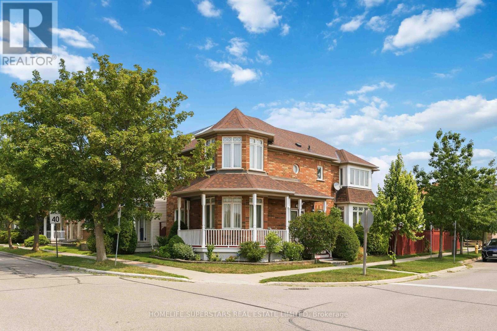 76 Riverlands Avenue, Markham, Ontario  L6B 1B6 - Photo 2 - N13645754