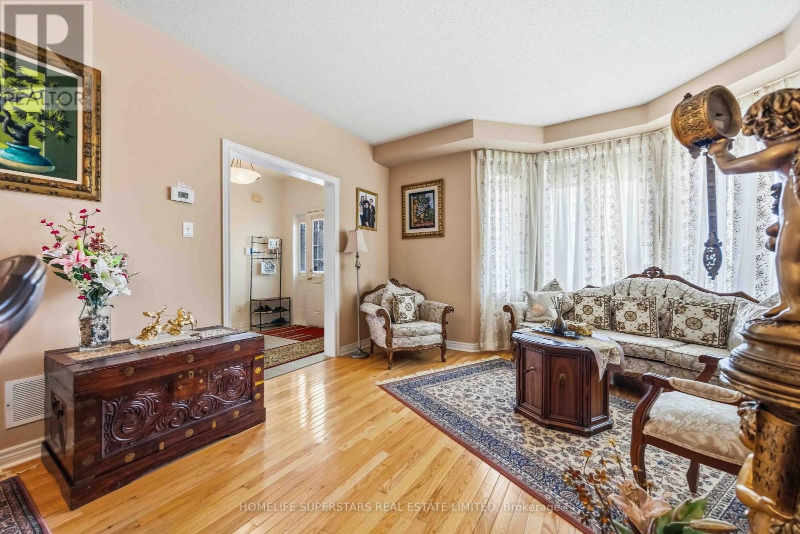 76 Riverlands Avenue, Markham, Ontario  L6B 1B6 - Photo 6 - N13645754