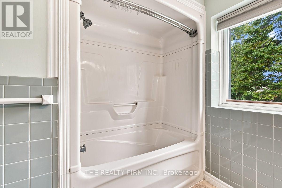 44 Ebury Place, London South, Ontario  N6C 4V4 - Photo 36 - X13743042