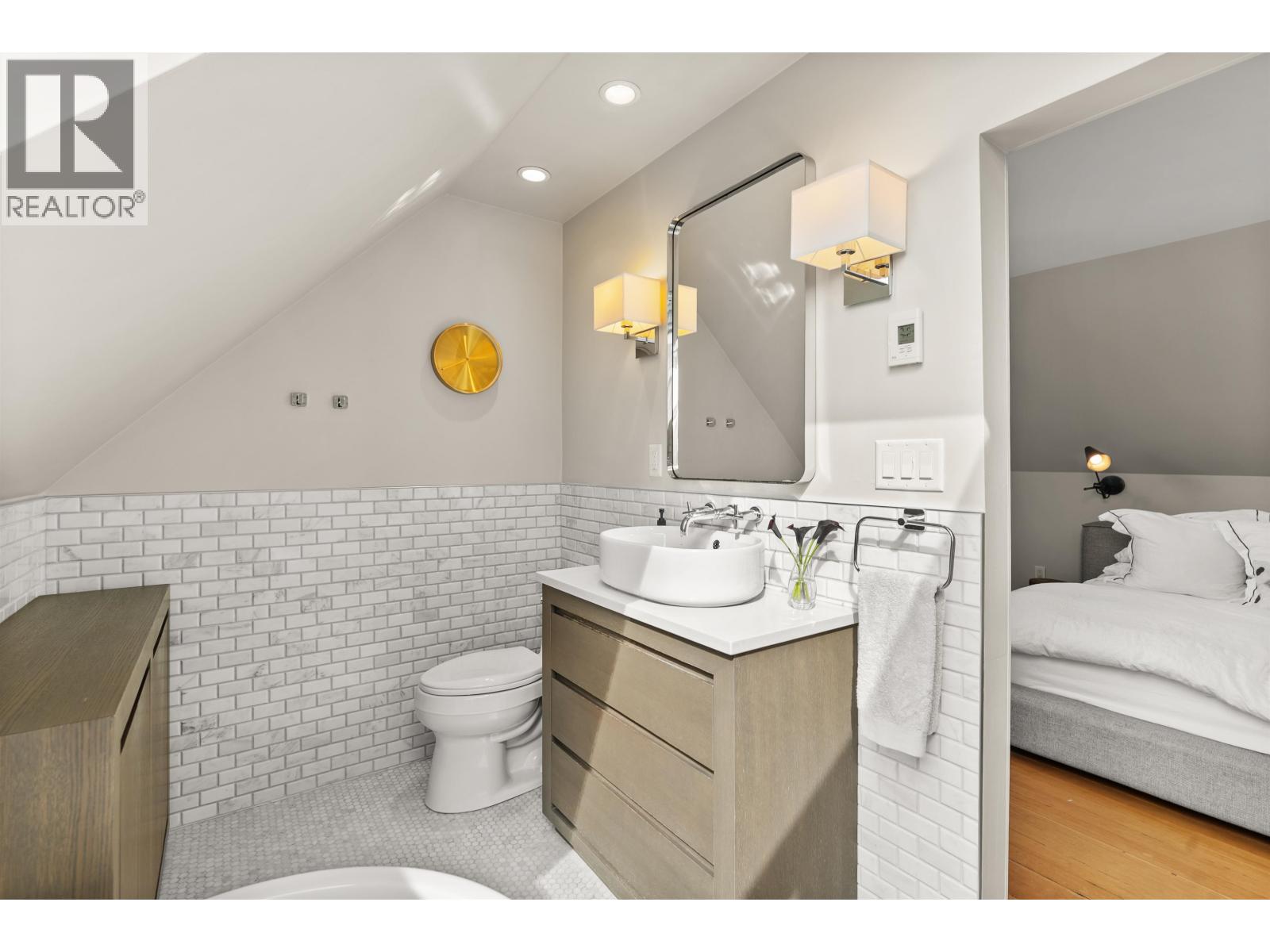 739 E 24th Avenue, Vancouver, British Columbia  V5V 2A6 - Photo 25 - R3161305